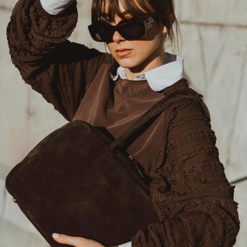 Jarní Look.🤎 Objevte jarní novinky on-line a v prodejnách Vabacci & INN